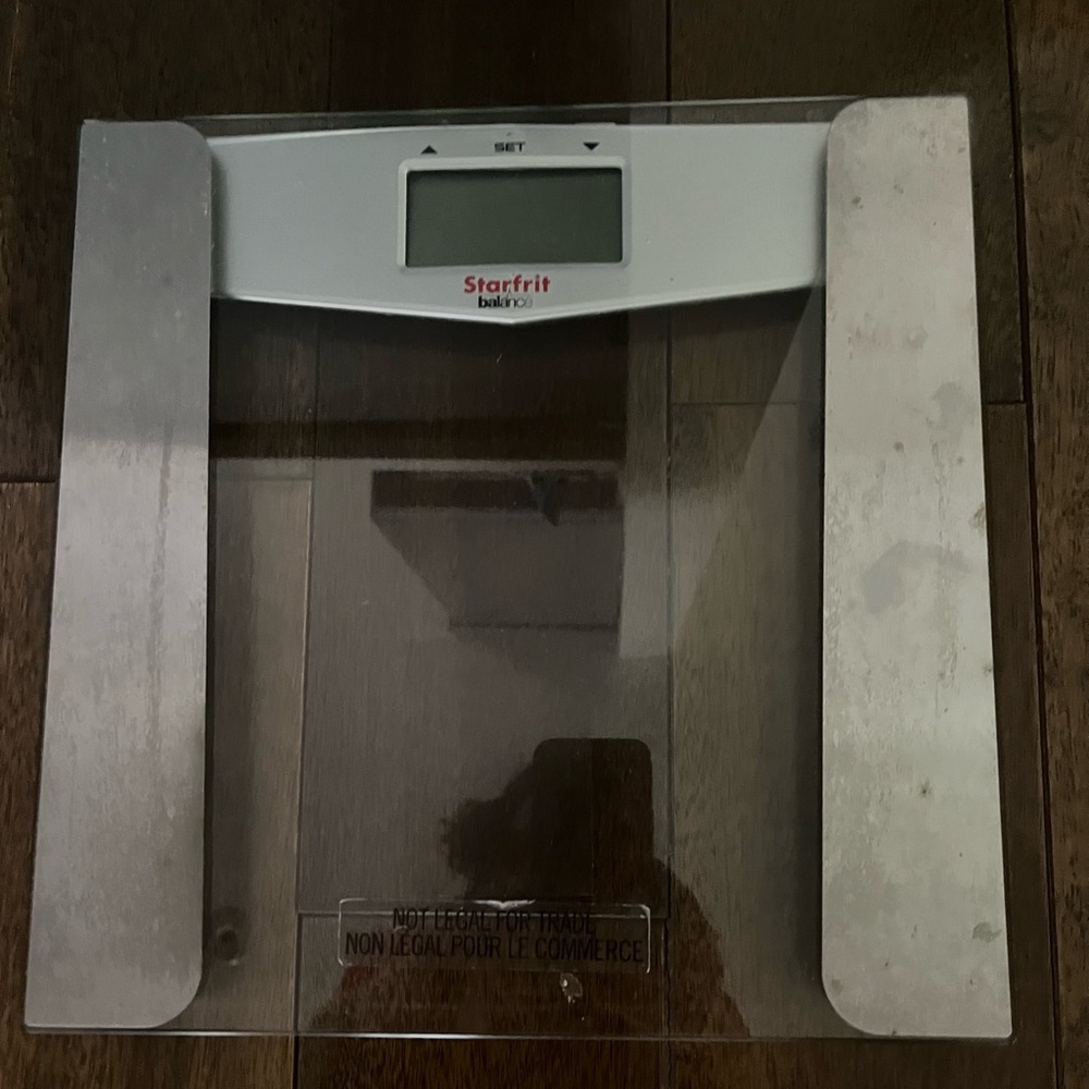White and Silver Digital Bathroom Scale